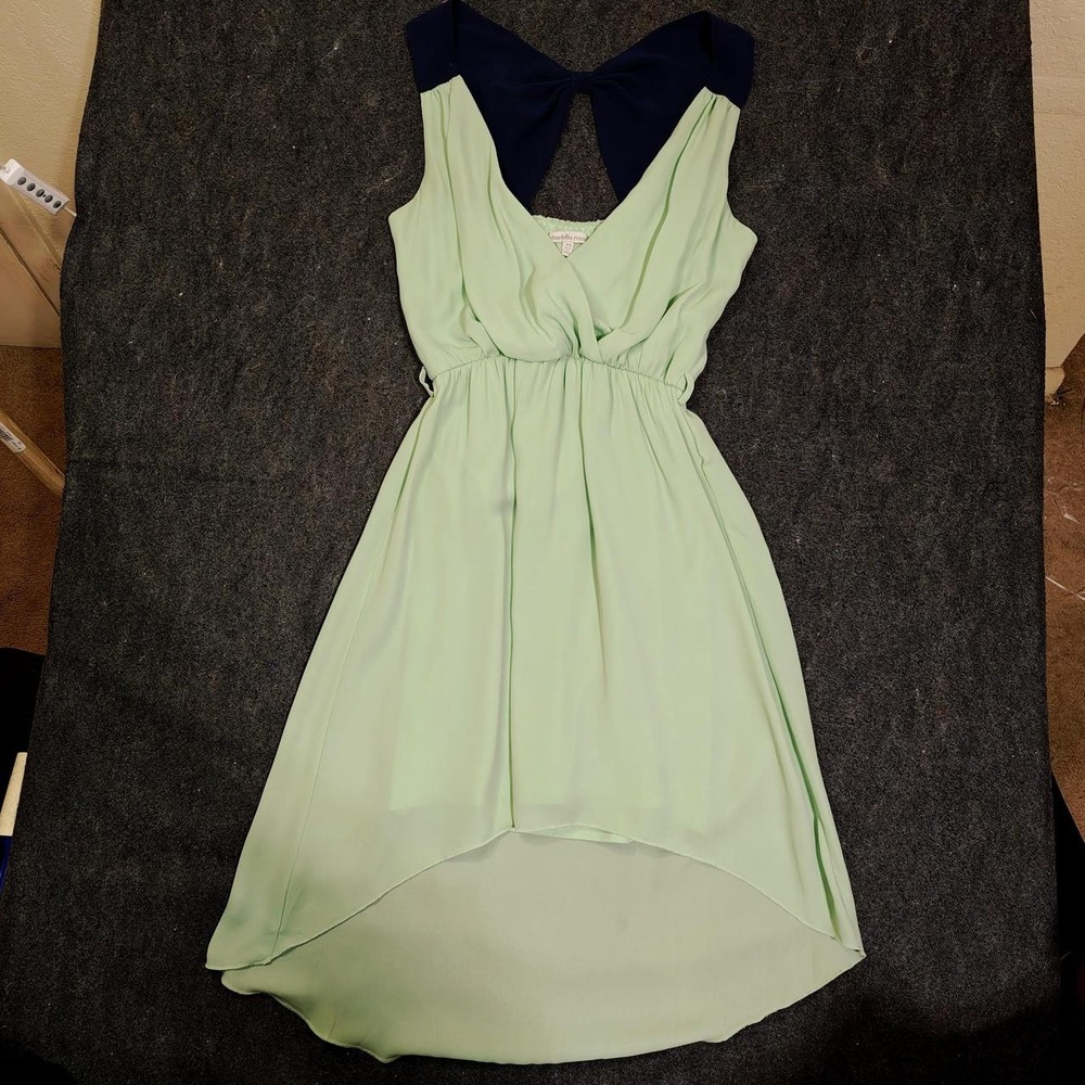Charlotte Russe Mint Green High Low Dress Navy Bow Back XS Sleeveless Chiffon